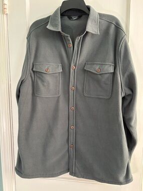 Men's Lightweight Fleece Shacket in Gray